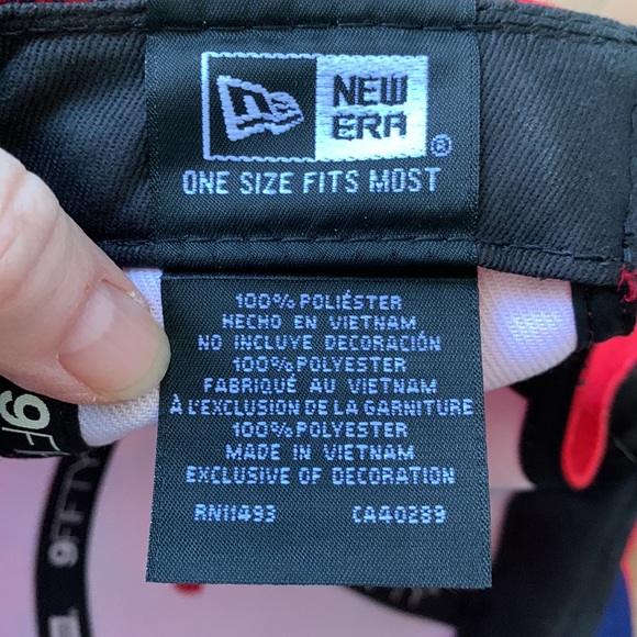 New Era 9Fifty snap-back Phillies cap. Never worn - Picture 5 of 5